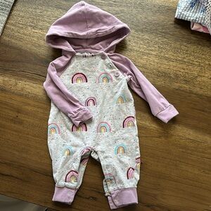 Robeez baby hooded onesie